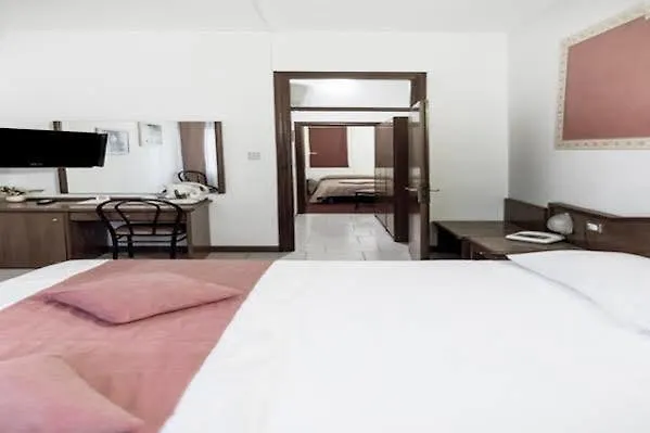 Europa Szálloda Modena